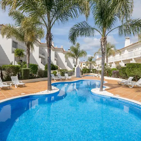 3 Bedroom Holiday With Pool In Near Vilamoura, Golf Nearby Villa *